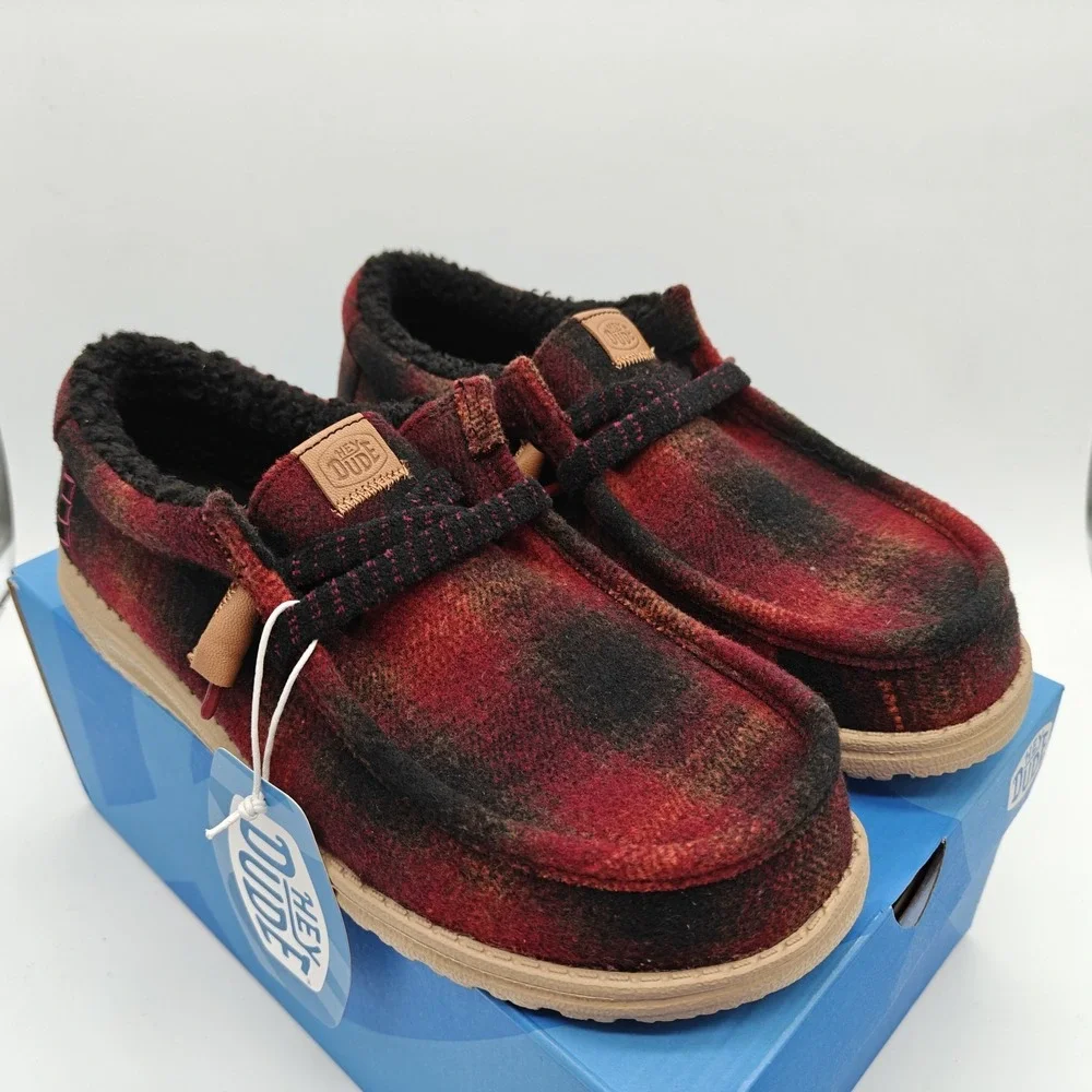 HEYDUDE Wally Cozy Plaid Men's Size 7 Red Plaid Black Slip On Shoes 44341-6RQ